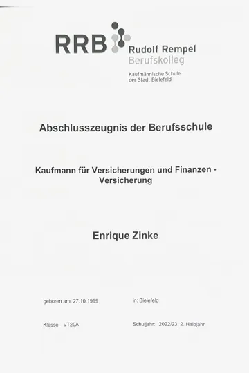 Abschlusszeugnis — Kaufmann für Versicherungen und Finanzen